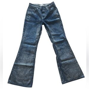 We the agree Women’s Blue Metallic Pinstripe Flared Jeans EUC 29